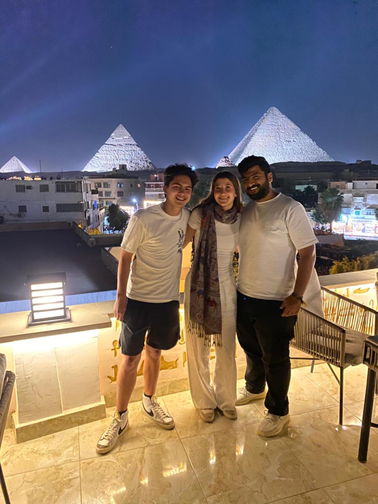 Queen Ash Pyramid View Inn Kafret el-Gabal Exteriér fotografie